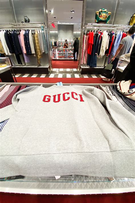 designer outlet online shop gucci|gucci outlet clearance.